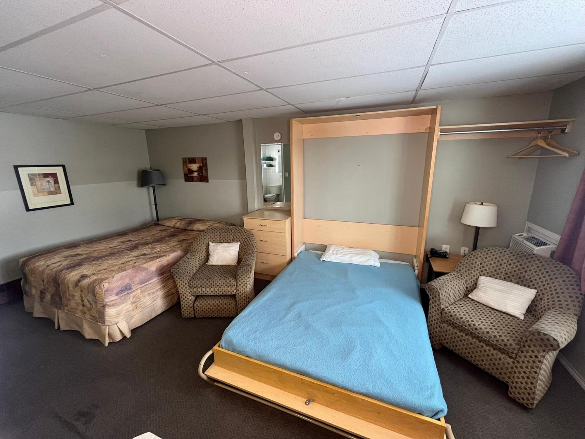 Raccoon Lodge Motel Сілван-Лейк Номер фото